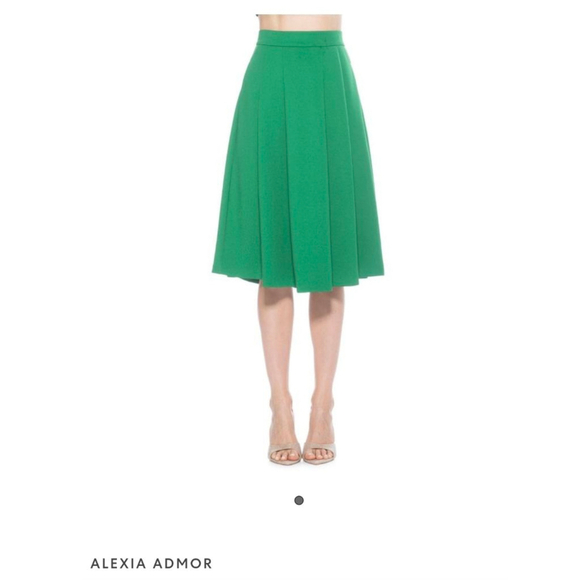 ALEXIA ADMOR Skirt size.12 in Excellent Condition, Green Color - Picture 1 of 7